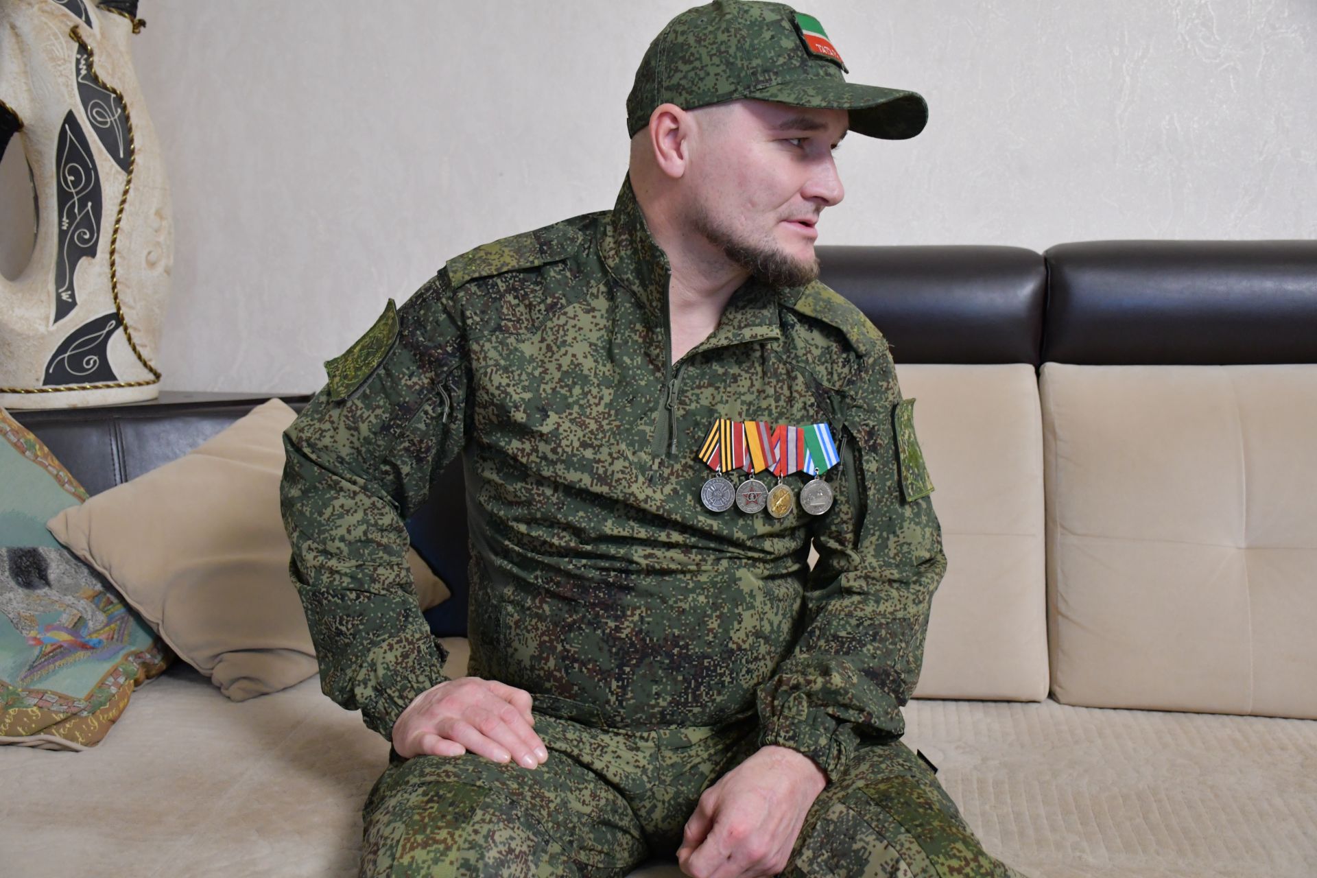 Яшел Үзән егете, МХОда катнашучы Руслан Сибгатуллин белән очрашу