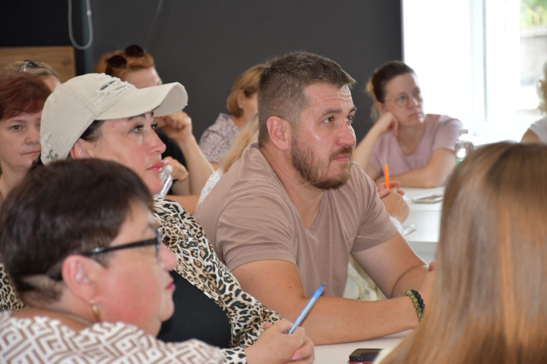 «Порт» яшьләр үзәгендә сайлаулар алдыннан иҗтимагый күзәтүчеләрне укыталар