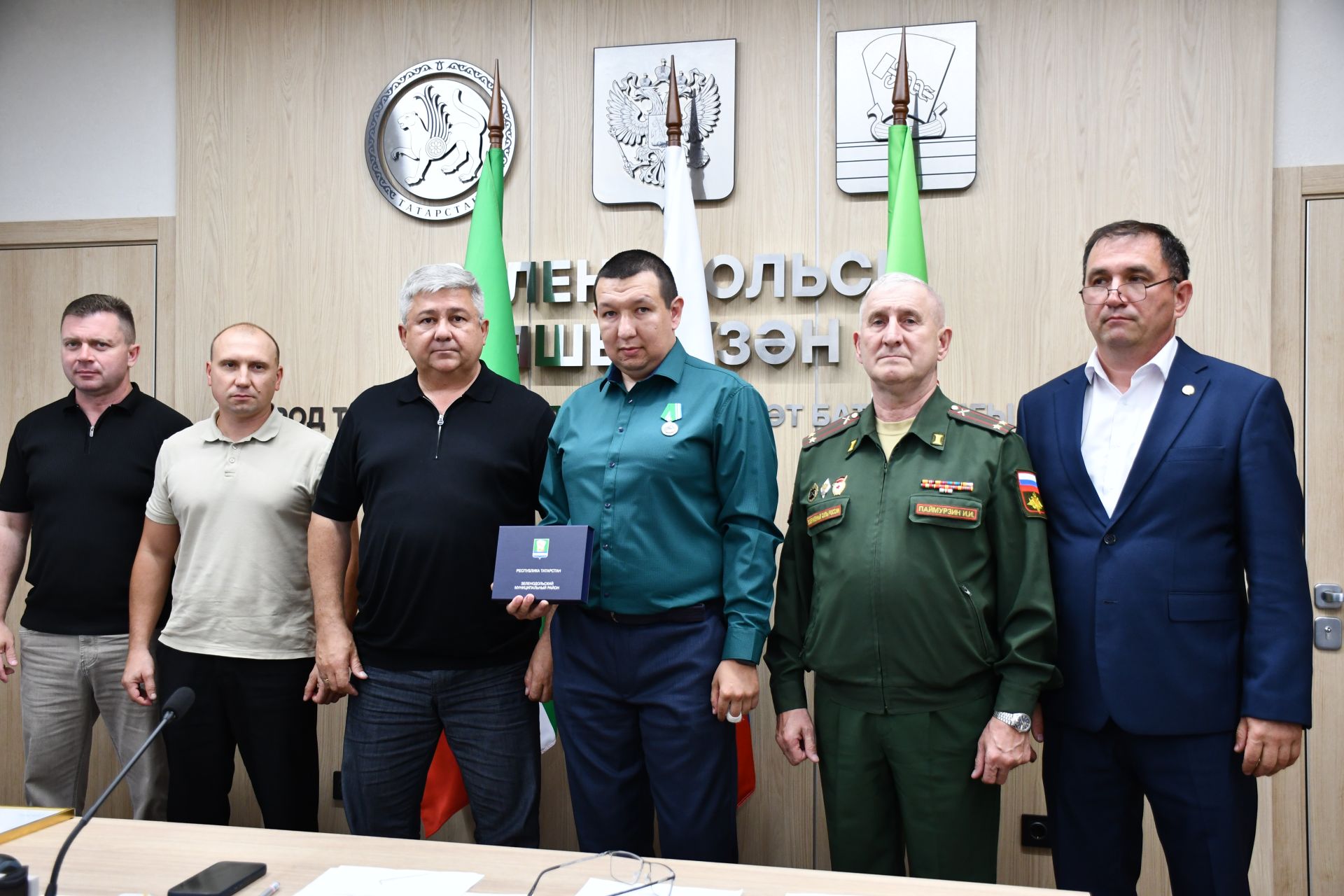 Михаил Афанасьев МХОда катнашучы якташыбыз Илнар Сабиров белән очрашты