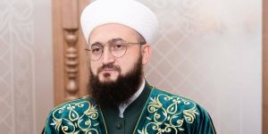 Татарстан мөфтие мөселманнарның ни өчен мәзһәбкә иярергә бурычлы икәнен аңлатты