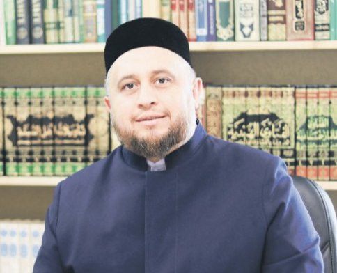 Рөстәм хәзрәт Хәйруллин: «Безнең һәр догабыз, һәр мөрәҗәгатебез – Аллаһка ялвару, һәм ул безнең догаларыбызны кабул итә»