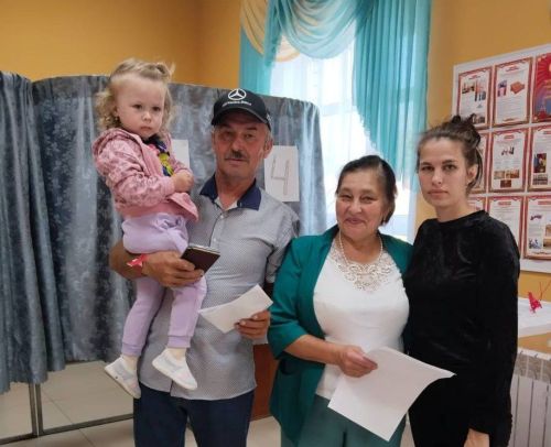 Норлат авылында сайлауларның кызган мәле