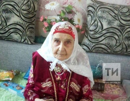 «Мәет юучы авыл остабикәсе: «60лап мәет, шул исәптән үз кызымны да юып озатырга туры килде»