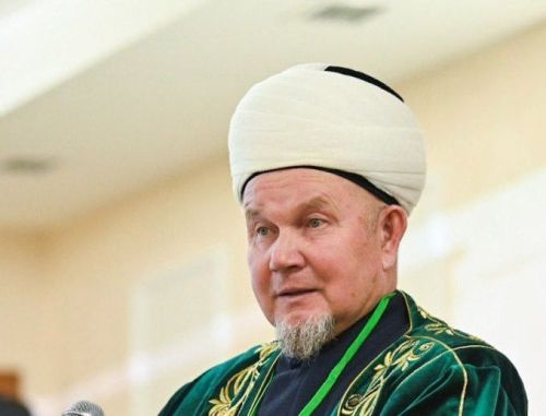 Җәлил хәзрәт Фазлыев: «Ике зур проблемабыз бар: берсе – кысыр җирләр, икенчесе – кысыр хатыннар»