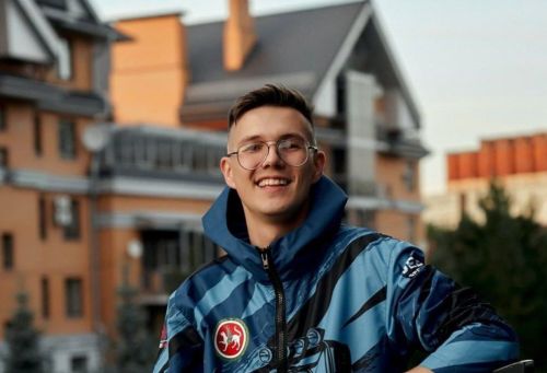 Яшел Үзәндә милли рухлы, талантлы егетләребез бар! Илнар Гүзәл Уразова төркемендә эшли