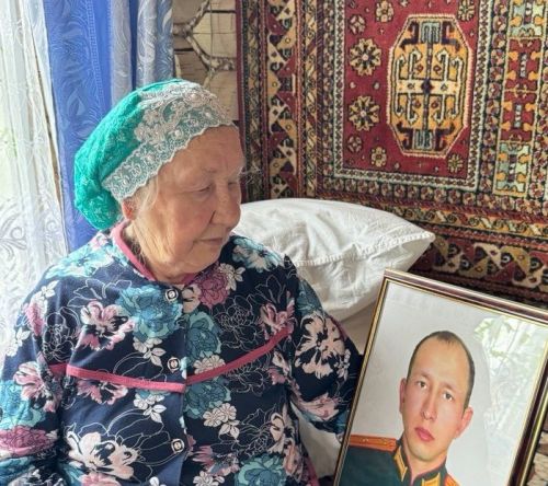 26 ел (!) авыру ирен караучы ханым, газиз улын югалткан Ана алга таба яшәргә көчне кайдан таба икән соң?