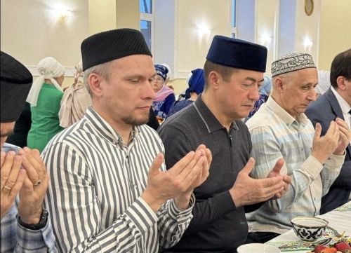 Бәла-казалардан, һәртөрле явызлыклардан саклану өчен укыла торган дога