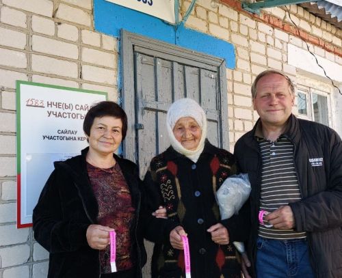 Рус Әҗәле авыл җирлеге башлыгы Гөлнара Семахина: «Бездә сайлау һәрвакыт актив бара»