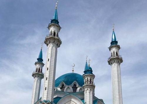 Рөстәм Миңнеханов Ураза һәм Корбан бәйрәмнәре көннәрен раслады