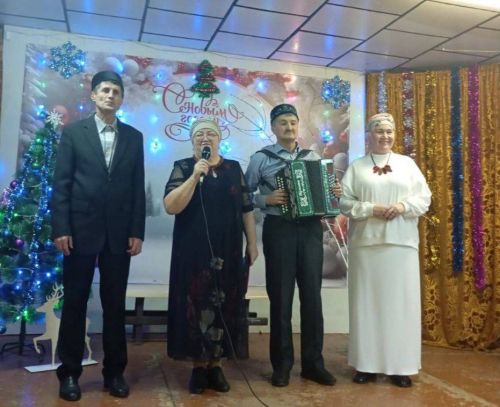 Яңа ел бәйрәмнәре дәвам итә