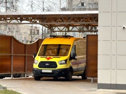 К.Маркс урамындагы базарда 60 яшьлек ирнең башына тимер таяк белән сукканнар