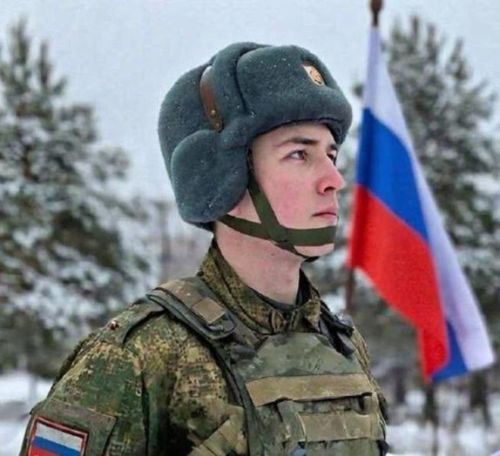 23 февраль – Ватанны саклаучылар көненә котлаулар