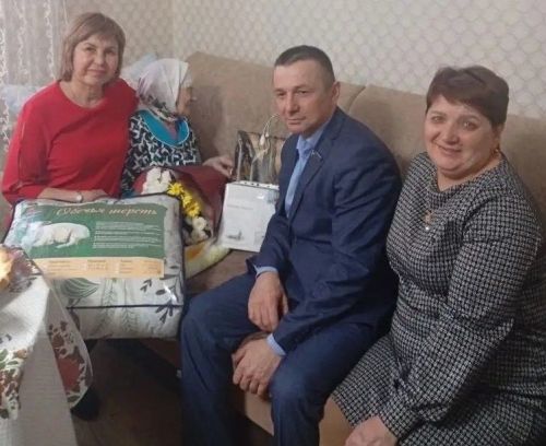 Тыл ветераны Саимә Гатауллина 95 яшьлек юбилеен билгеләп үтә