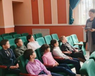 Без Җирне яратабыз: Мулла Илендә «Җирдән алып йолдызларга кадәр» викторинасы узды