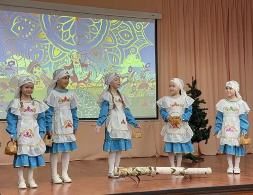 Яшел Үзәннең 10нчы гимназиясендә мәдәниятләрнең төбәкара фестивале уза