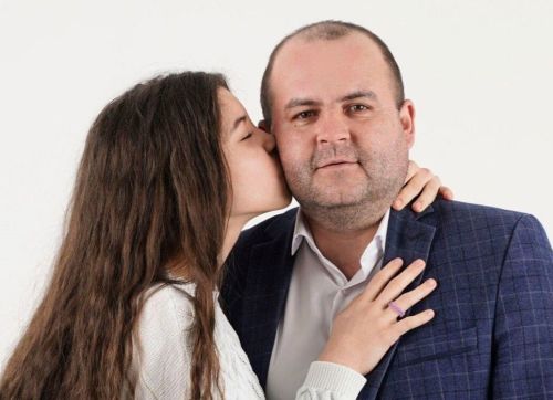 «Әтием белән бик нык горурланам. Ул бит барысын да үзе булдырган!» - Радик Сабировның кызы Илүзә
