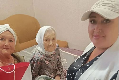 Тыл ветераны Нигъмәтуллина Сания Гәрәй кызы 96 яшьлек туган көнен билгеләп узды