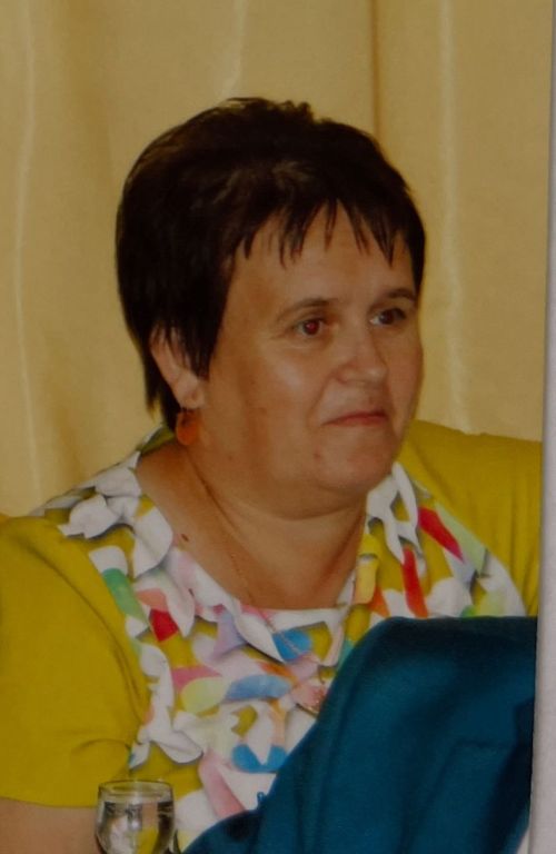 Айдар авылында туып, бүгенге көндә Яшел Үзәндә яшәүче Фирая Наил кызы Җиһаншинаның 60 еллык юбилее