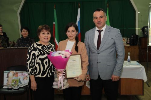 Рус Әҗәле жирлегендә хисап сессиясе