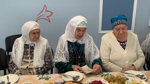 Безне онытмаулары, игътибарлары өчен күңел сөенә!