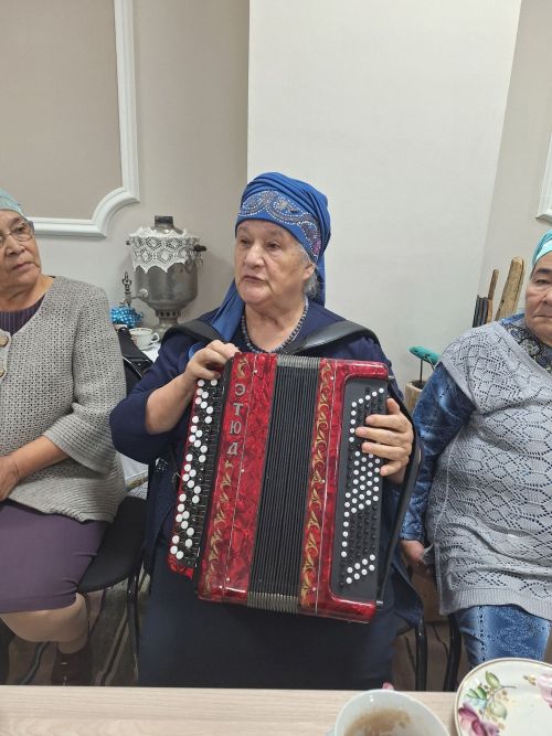 Мулла Иле мәдәният йортында Халыкара өлкәннәр көнен билгеләп үттеләр