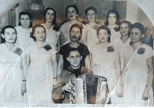 «Аулак өйле һәм гармунлы яшьлегемне сагынам...»