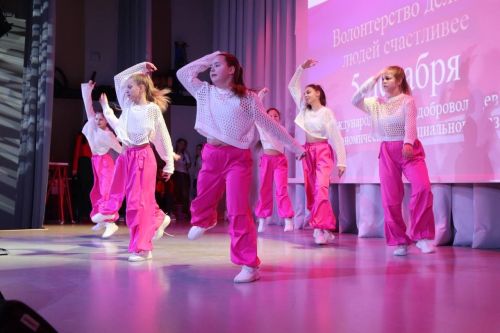 Мәдәни үсеш үзәгендә иреклеләр көне уңаеннан бәйрәм узды