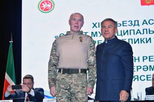 Яшел Үзән районы депутаты «Татарстан Республикасы алдындагы казанышлары өчен» орден медале белән бүләкләнде