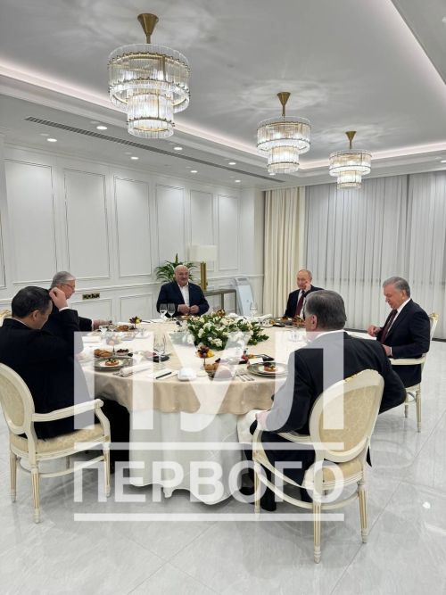 Беләсезме, кичә Казанда президентларны нәрсә белән ашаттылар
