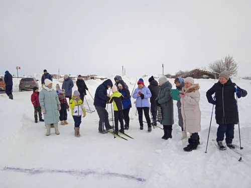 Бүген, Бакырчы авылында дүртенче ел рәттән бертуган Рафыйк һәм Рашит Бахтияровлар истәлегенә чаңгы ярышы булып узды