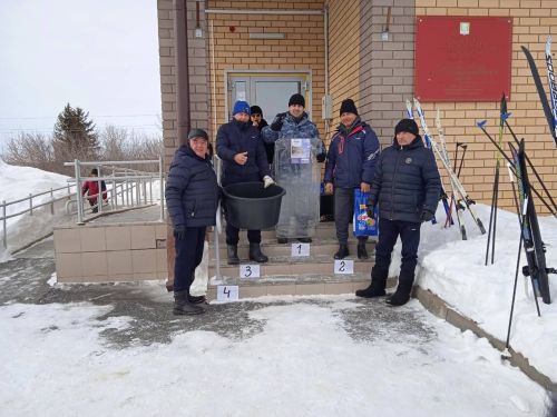 Бүген, Бакырчы авылында дүртенче ел рәттән бертуган Рафыйк һәм Рашит Бахтияровлар истәлегенә чаңгы ярышы булып узды