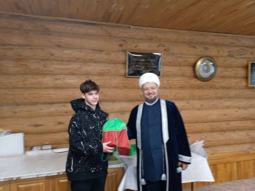 «Тынычлык» мәчетендә хәрби операция зонасында катнашучы хәрби хезмәткәрләрнең гаиләләре белән очрашу узды