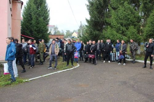 Мобилизацияне кырысландыру турында закон проектын беренче укылышта кабул иткәннәр