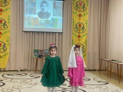 Яшел Үзәндә «Без Тукай оныклары» дигән кичә узды