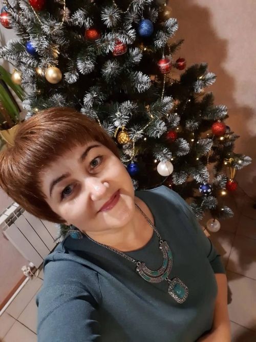 Бүген редакциябездә зур бәйрәм – бүлек мөдире, журналистыбыз Гөлнара Вәлиева күркәм юбилеен билгеләп үтә