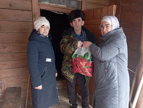 Рамазан аенда тыелганнардан тыелып, изгелекләрне мөмкин кадәр күбрәк кылып яшәргә кирәк