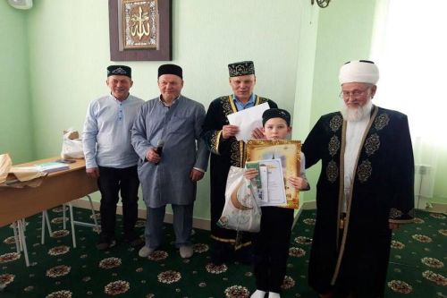 Яшел Үзән мөхтәсибе Саба районында Азан конкурсында катнашты