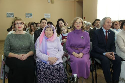Укытучы булмыйлар, укытучы булып туалар
