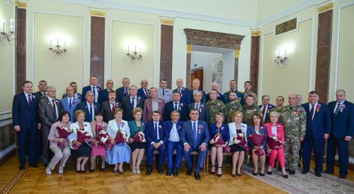 Государственная награда — работнице POZIS