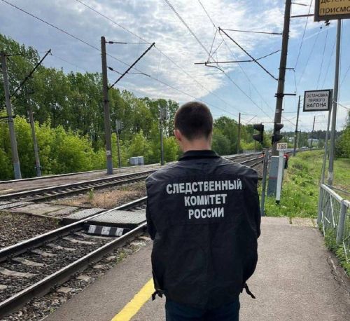 Яшел Үзән районында пассажир поезды астына эләккән