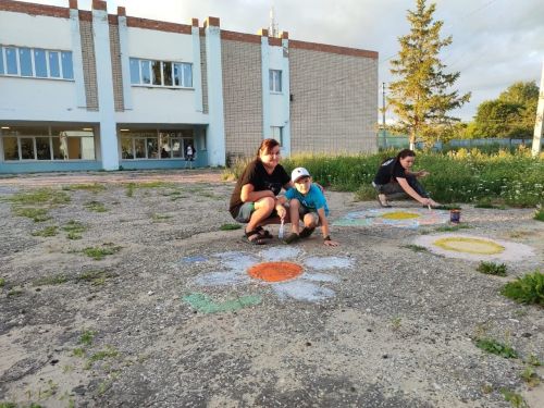 «Ромашкалы бәхет»