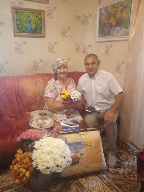 Норлат авылында яшәүче Наҗия Кәрим кызына 90 яшь!