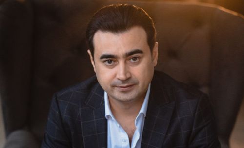 Рөстәм Асаев: «Биш вакыт намазны калдырмаска тырышам»