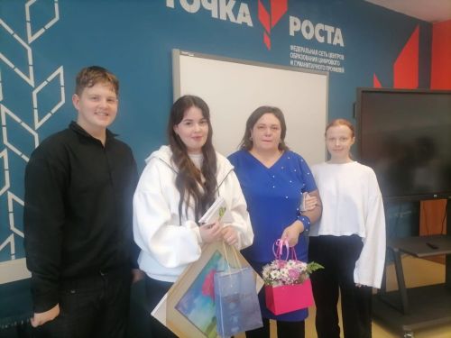 Норлатта МХОдә катнашучы Рания Сабирова белән очрашу оештырганнар