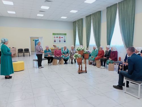 Олы Ачасыр мәдәният йортында Өлкәннәр көненә багышланган җылы очрашу уздырганнар