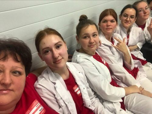 Яшел Үзән медицина көллияте командасы 18-19 октябрьдә Алабугада узган Татарстан Республикасында беренче ярдәм күрсәтү буенча төбәк чемпионатында җиңүче булды