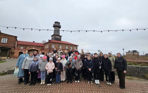 Карагуҗа мәктәбендә көзге каникуллар мавыктыргыч сәфәр белән башланды