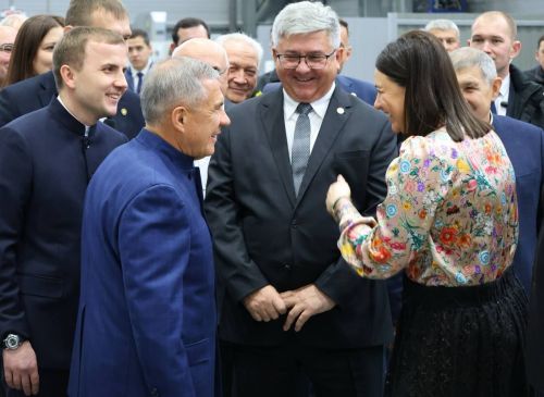 Рөстәм Миңнеханов Яшел Үзәндә газ турбиналы җиһазлар заводын ачты