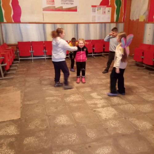 Тау Иле авылында Халыклар бердәмлеге көне уңаеннан бәйрәм оештырганнар