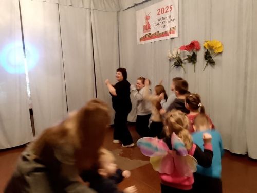 Тау Иле авылында Халыклар бердәмлеге көне уңаеннан бәйрәм оештырганнар